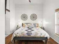 Updated condo with pools near golf courses