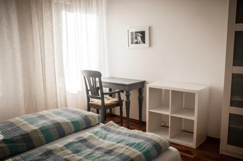 PS1: Bright, renovated old apartment in a district in the south of Trier