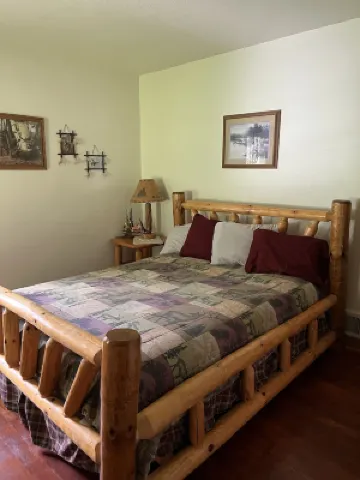 Nice Cape Cod home near the Mississippi River (Scenic River Inn)