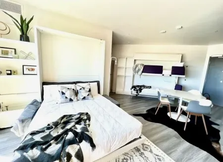 Pet friendly- Modern Studio - Pool+Gym+Arcade