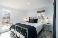 The Mulberry House: Cozy Home In Downtown Olathe