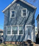 Historic Gem Entire Home Mins 2 Mrkt, Dwntwn, & Trails,  2 King Beds, Arcade Hotels near Rock & Roll Hall of Fame