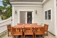 Family friendly home in heart of Cape Porpoise Hotel a Kennebunkport