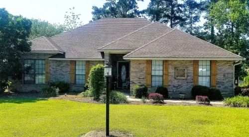 COZY WATERFRONT COTTAGE WITH BEAUTIFUL VIEWS-PET-FRIENDLY