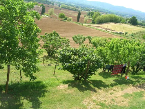 Independent house in the hills of the Sienese countryside