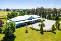 Farm Stay at the Gateway to the King Valley Wine District
