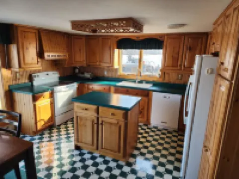 A true Hidden Gem waterfront lake home, w/breathtaking views