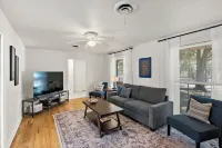 Century Oaks Trio - Easy walk to campus from from your Historic District getaway