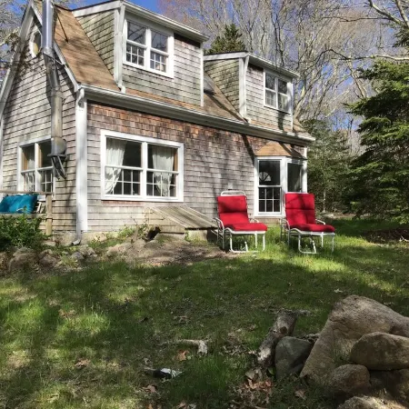 Lambert's Cove Beach Getaway - NEW LISTING Private Beach Access!