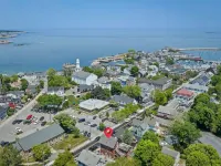 一卧室配有私人露台+海景·私人停車位·特大床公寓 羅克波特酒店