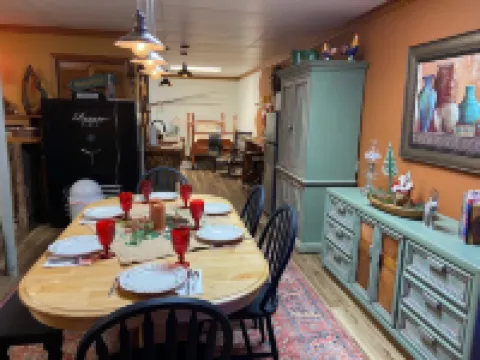 Angler's Den~Kerr Lake Life! Lake Front, Kayaks & Boat Dock Hotels in Vance County