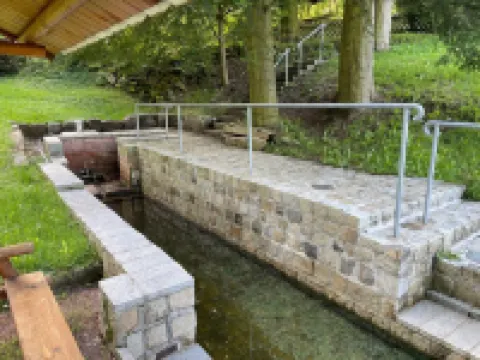 Relaxation in the forest - with swimming pool!