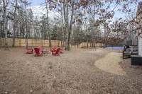 Pet & Family-Friendly 4BR, Sports Court Near NGU Hotels near Fred W. Symmes Chapel