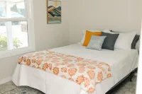 Molly's Place - Home in Kennewick with yard Hotels in Kennewick