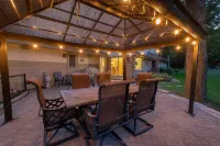 Private estate with tennis court and more