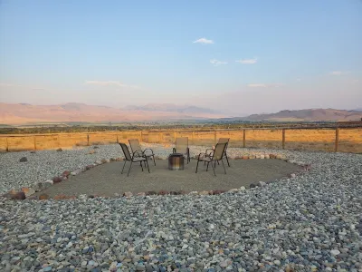 High Desert Haven - a beautiful 3-bedroom home in Challis with RV Hookup!