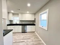 NEW! Private Home in Portage Lakes! Close to everything! Hotels in Coventry Township