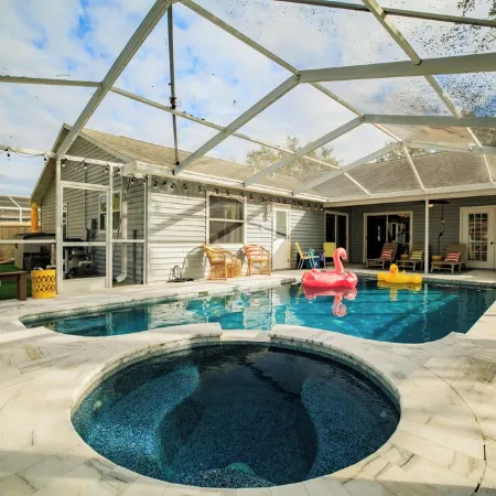 NEW~Sunset Cove Retreat~Heated Pool~Spa~Pool Table
