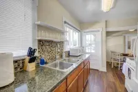 Cheerful Cottage Close to Beach