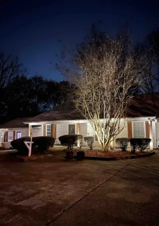 Luxury home, minutes from MSU campus