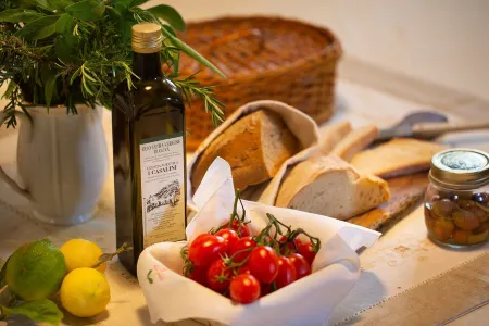 CASALINI 2 free wifi beautiful family house with swimming pool Отели рядом с достопримечательностью «ARCI La Romola»