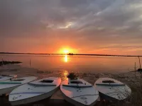 Grove Keeper Cottage  unit has a tree house atmosphere