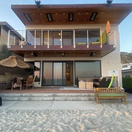 Magical OceanFront home  in Capistrano Beach. All the comforts of home and more!