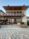 Magical OceanFront home  in Capistrano Beach. All the comforts of home and more!