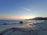 Delightful detached villa within walking distance of the sea