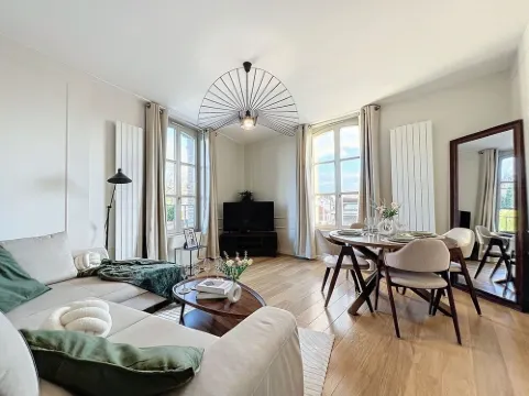 Le Patio'nnement, Troyes Centre, Proche Gare, Parking Privé