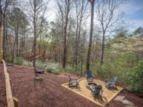 5 BR - Walk to Resort Amenities!  Close Mnt Views! Backyard Firepit! 雷克路爾酒店