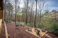 5 Br - Walk to Resort Amenities w/ Mnt Views! Walk to Lake! Backyard Firepit! - 3-Star