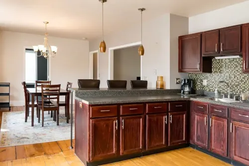 2nd floor loft near the lake!