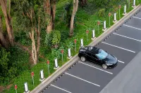 Embassy Suites by Hilton San Francisco Airport Oyster Point - parking