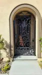 Five-Bedroom Vacation Home Located Eight Minutes from the Menifee Lakes Golf. Hotels in Menifee