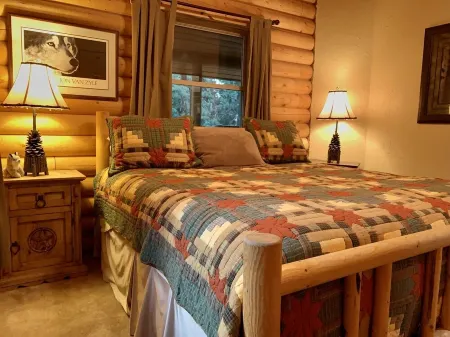 Secluded, Mystic Mountain Lodge w/cinema/arcade rm