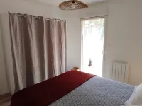 "Ti-Coat" new single-storey wooden house in Quimperlé Hotels in Quimperle