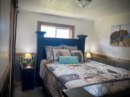 The Man Cave. Perfect for traveling workers and a great place for families