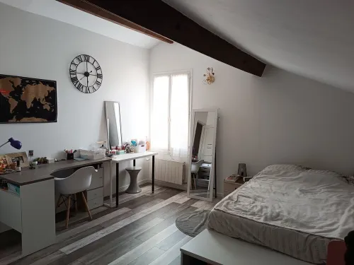 Maison de Ville Avec Terrasse de 30 m2, Proche des Transports en Commun et Paris Hotels in Pomponne