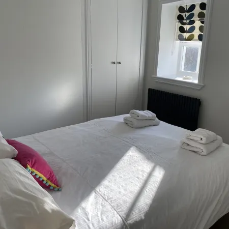 Harbour Cottage - One Bedroom (Sleeps 2)