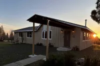 Dream Ranch ( Baghe Arezoo) 네바다 폭포 주변 호텔