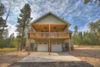Sleepy Hollow Cabin with hot tub located in Powder House Pass