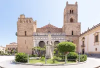 Angela's House Hotels near Santuario di Maria Santissima Addolorata al Calvario delle Croci