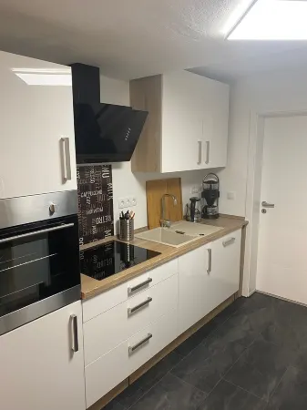 Vacation apartment "Auszeit" - starting point for a variety of activities Отели рядом с достопримечательностью «Берлинер Плац»