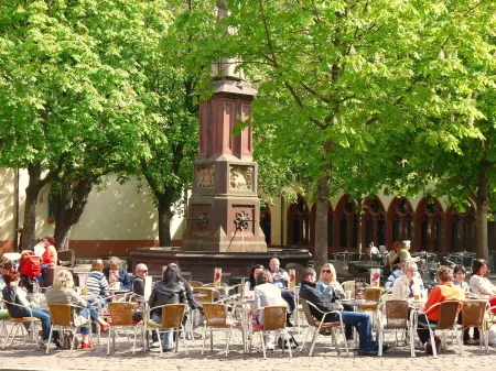 Lovely, quiet 4-star apartment for two - close to village and lake - Wi-Fi Отели в г. Титизее-Нойштадт