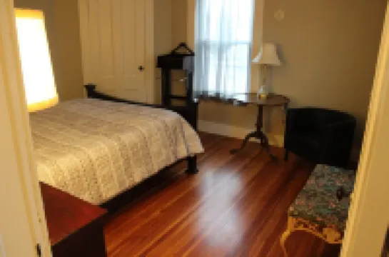 Salem "North Fields" House - Parking Galore! - Pets Welcome!