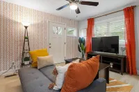 Urban Oasis! Downtown Raleigh