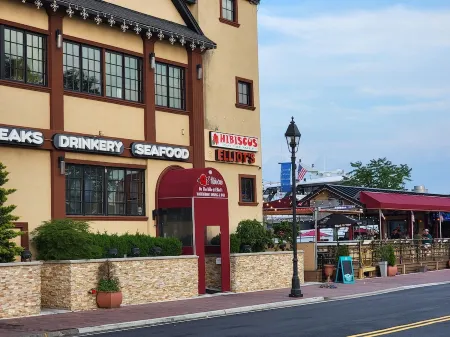 Walking Distance to Nautical Mile