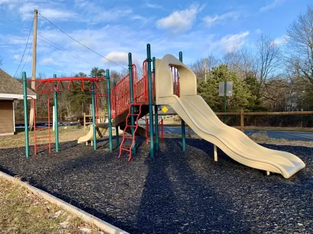 Cozy Poconos Cabin Getaway - 8 min from Kalahari! Отели в г. Танкханнок Тауншип