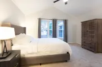 Just minutes away from Bethany Beach and Golf